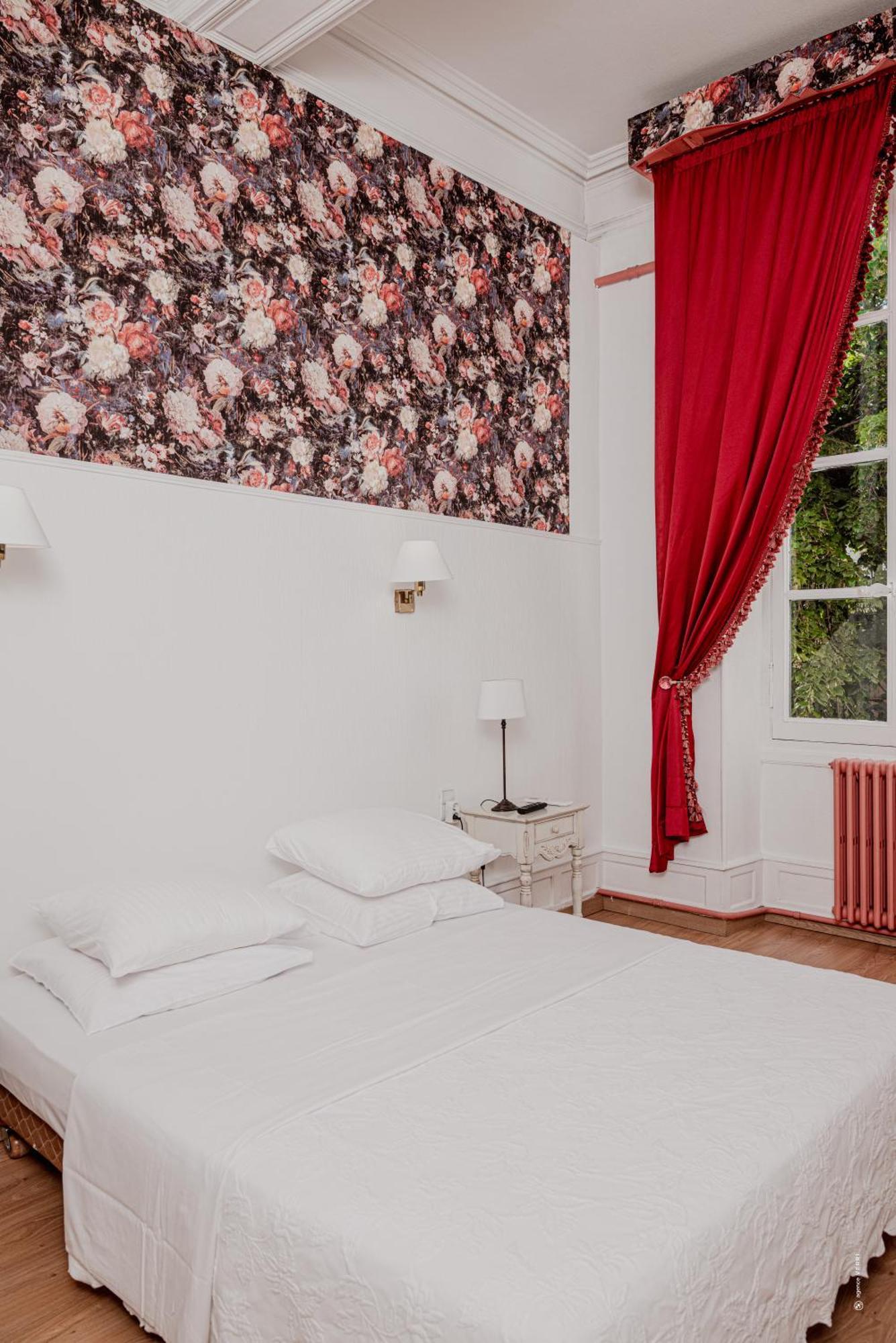 Hotel Moderne Et Pigeon Limoux Luaran gambar