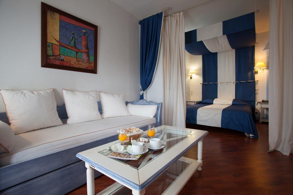 Hotel Moderne Et Pigeon Limoux Bilik gambar